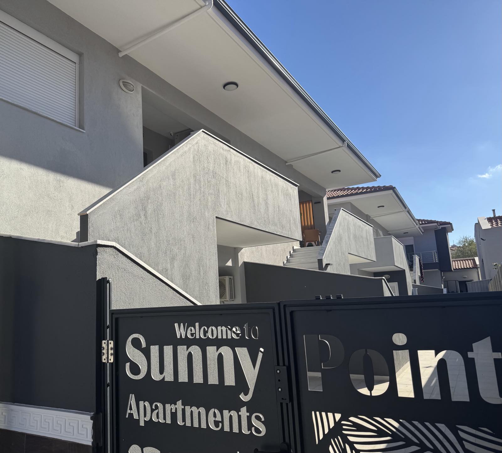 Apartment 03